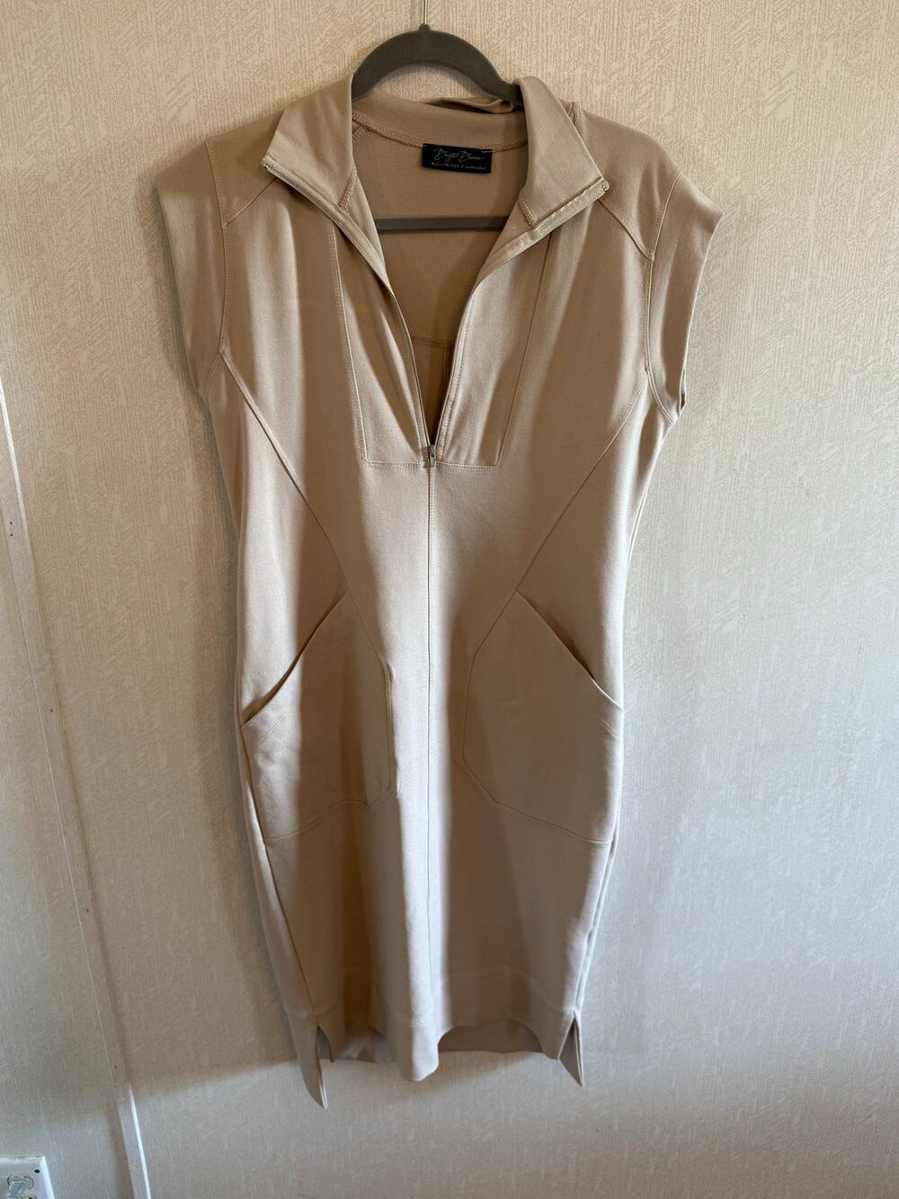 Brigitte Brianna SexyModest Beige Quarter Zip Pocket Dress Size Small